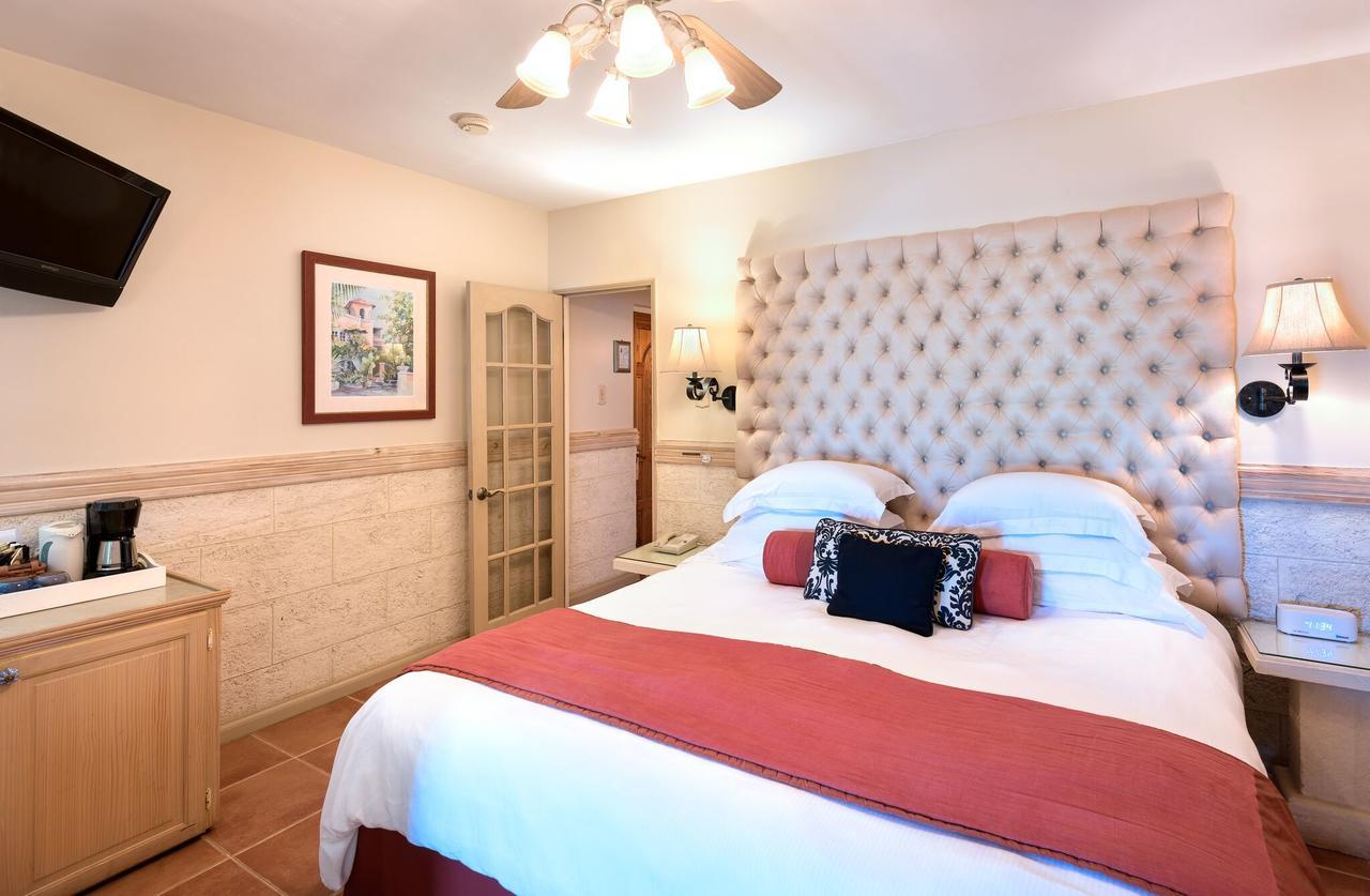 Little Arches Boutique Hotel - Adults Only Oistins Екстер'єр фото